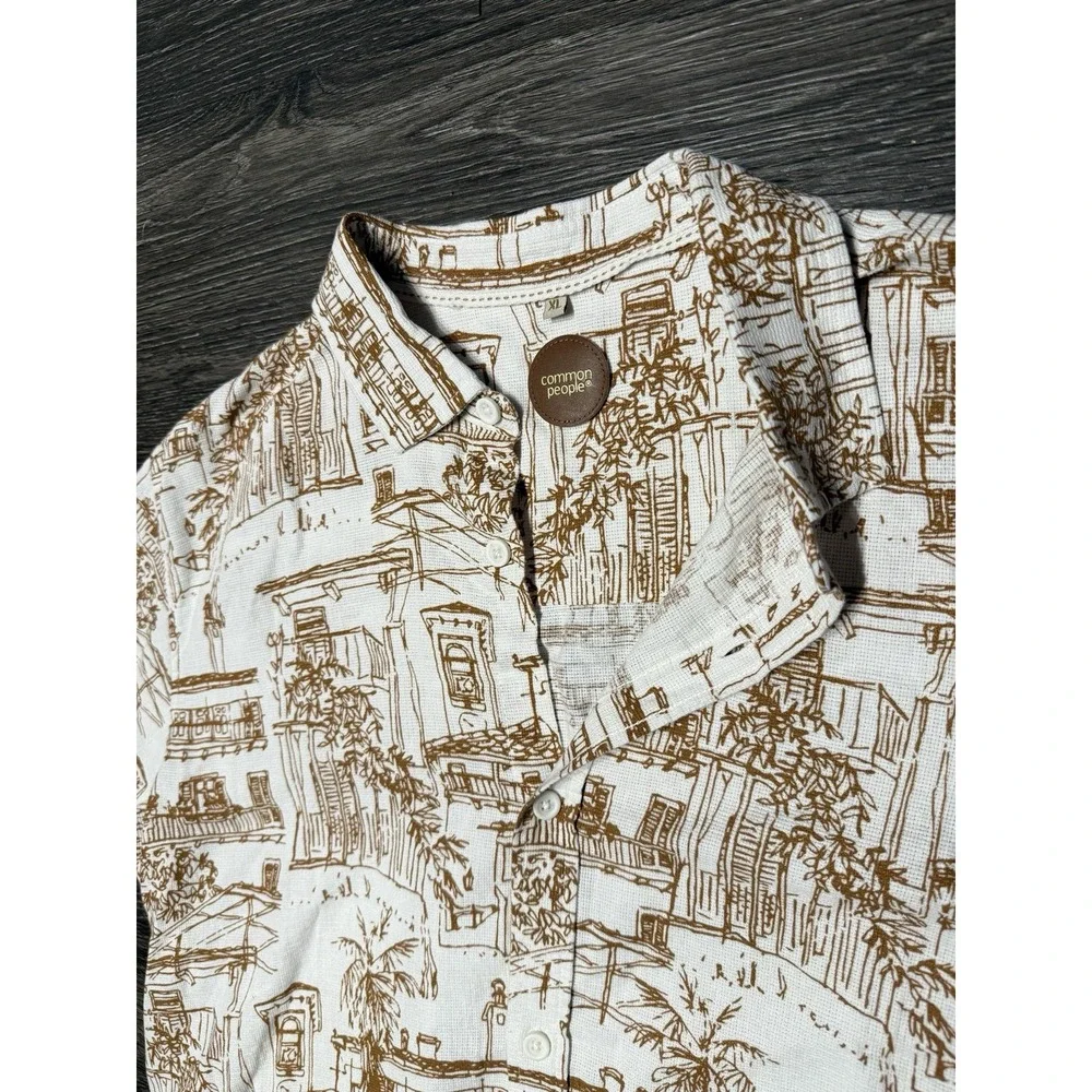 Common People Plate Tan Beige Hawaiian Scene Short Sleeve Shirt Size XLarge NWOT